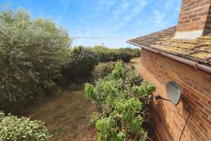 BEACON HEIGHTS- click for photo gallery